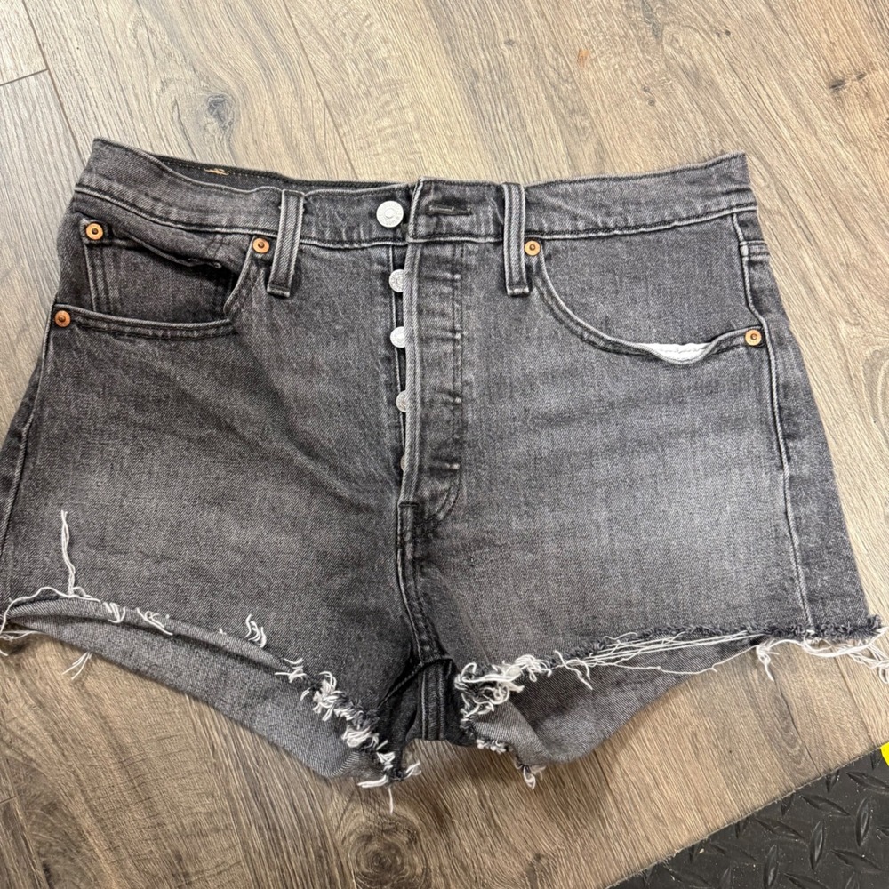 Levi's 501 Original Shorts Womens 32 Black Excellent Button Fly Cut Off 15436